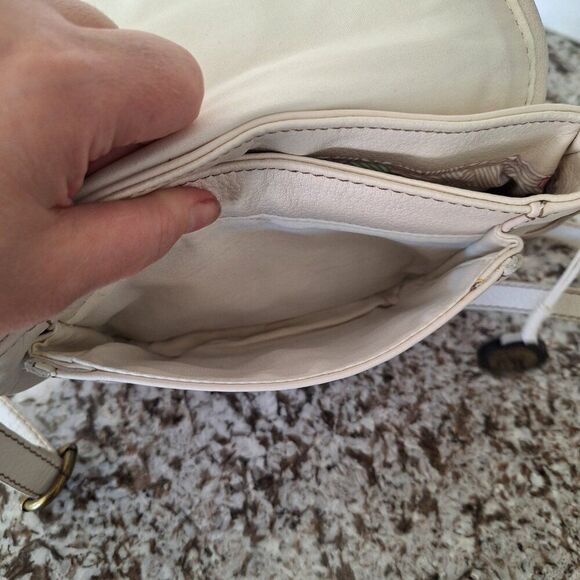 The Sak white leather crossbody - Picture 9 of 13